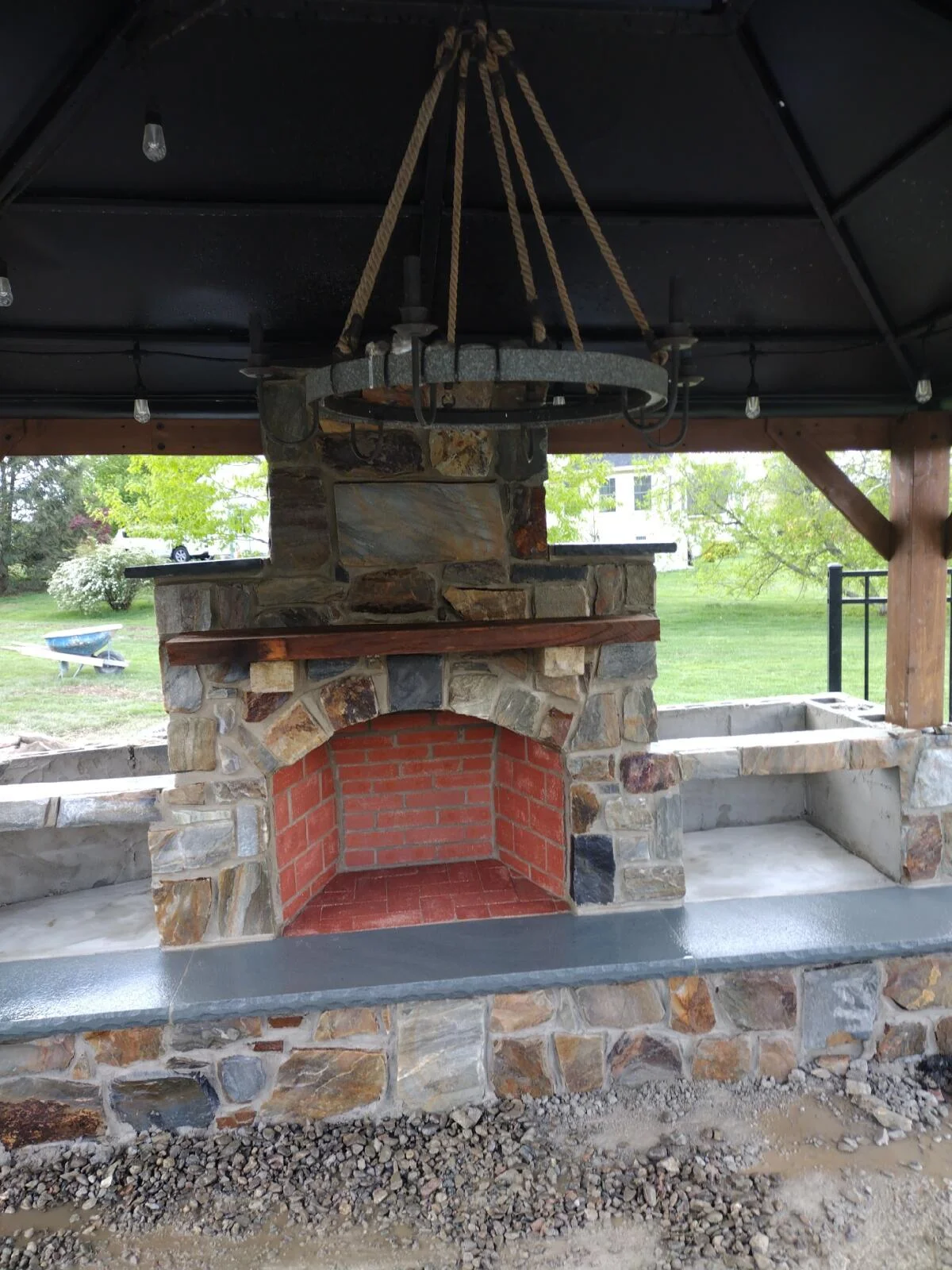 2024fireplaces-10